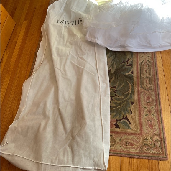 Wedding Dress Size 16 - Picture 14 of 16